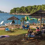Beautiful Apartment In Porec With Wifi